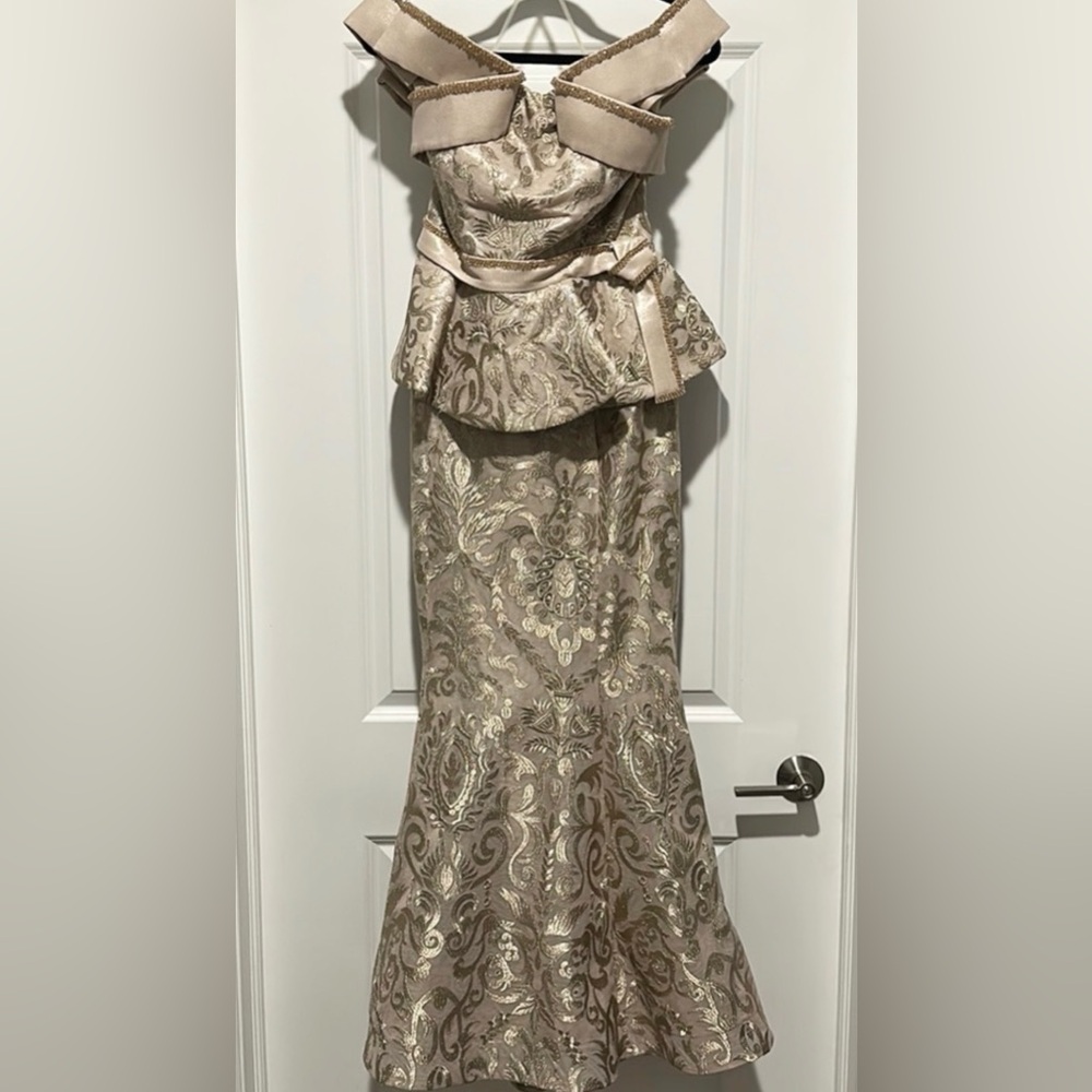 Set Meral Elegant Taupe and Gold Women's Dress